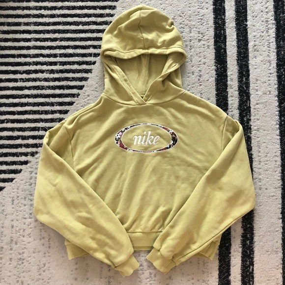 Nike Cropped Floral Hoodie - Picture 1 of 4